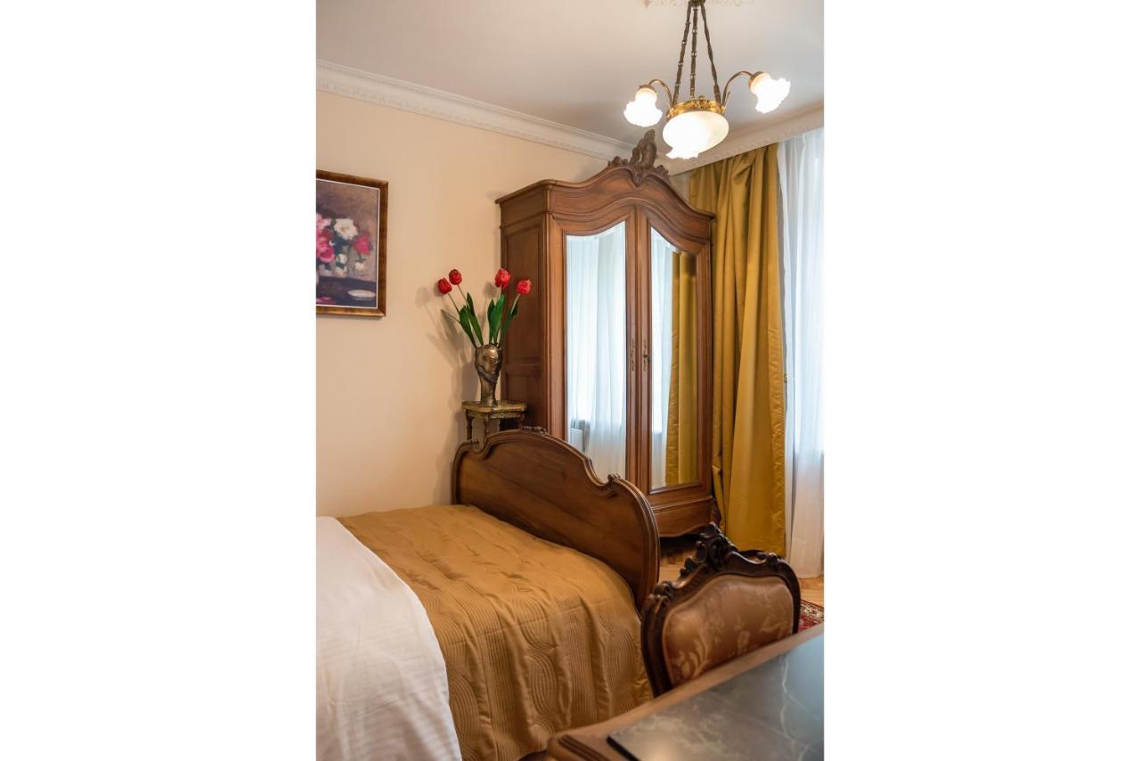 Downtown Antique Apartment Warszawa Zewnętrze zdjęcie